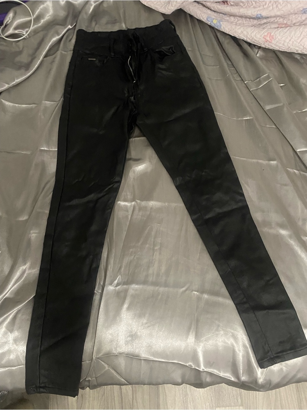 Black Faux Leather Skinny Women's Pants 6 M